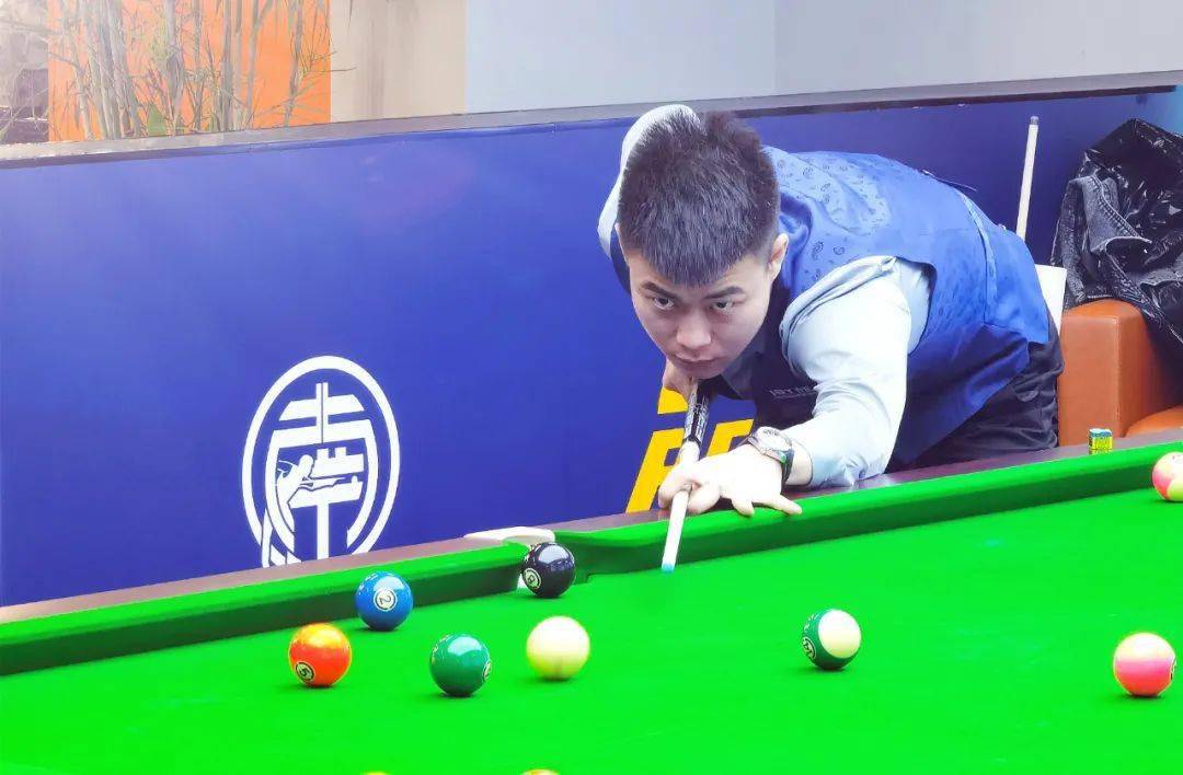 较高的对手 较高的对手