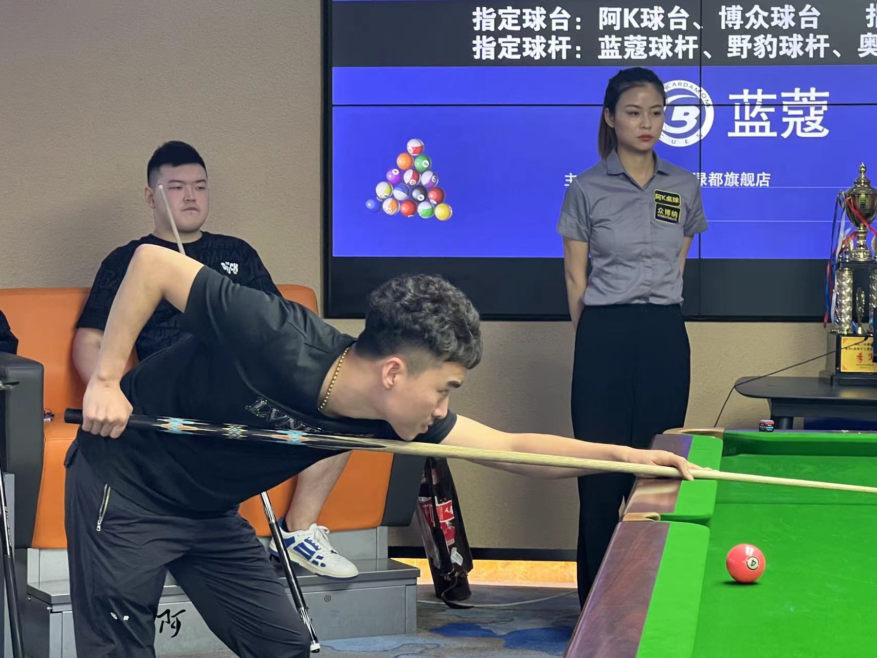 在关键时刻 在关键时刻