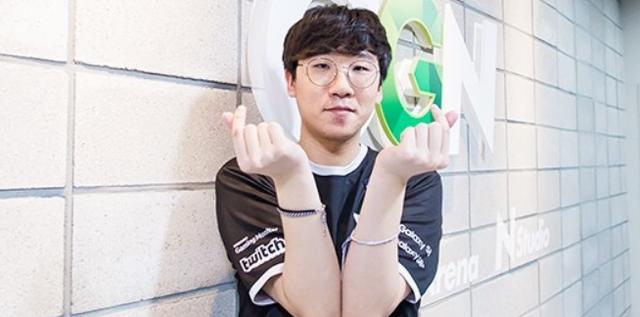 进攻战术的 进攻战术的