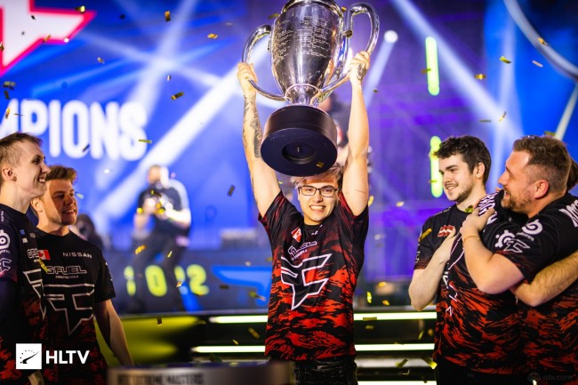 卫该不该更 卫该不该更